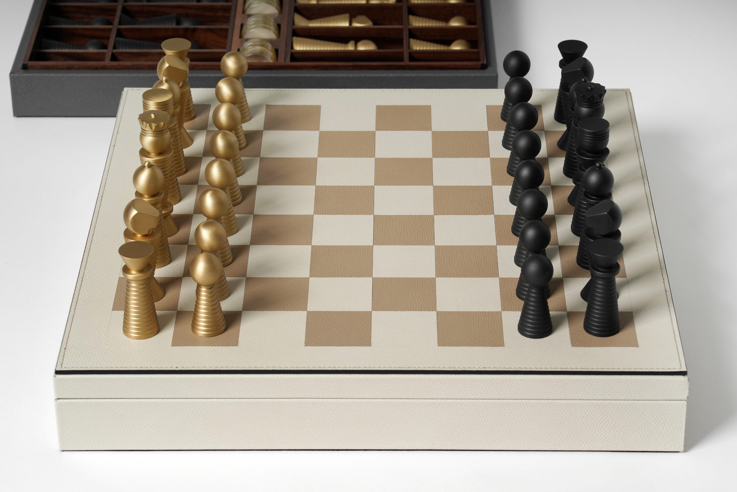 【新品•未使用】チェスボード　真鍮　イタリア製