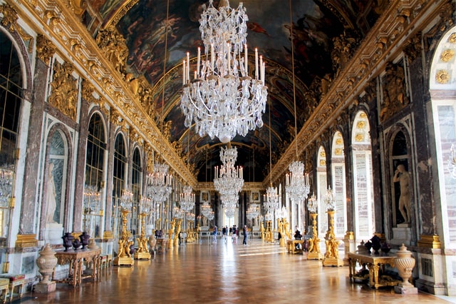 ヴェルサイユ宮殿『鏡の間』